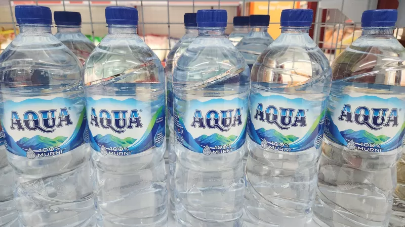 Aqua Botol 1500ml